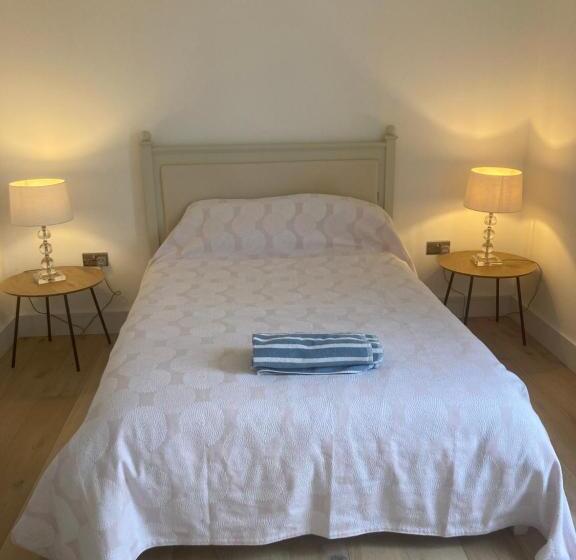 민박 Lime Tree Cottage Double Room With Ensuite