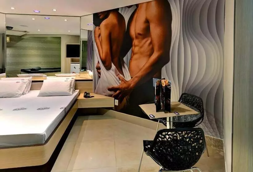 Deslize Motel 4