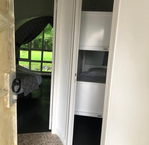 Bulles De L Eau Vive   Motel