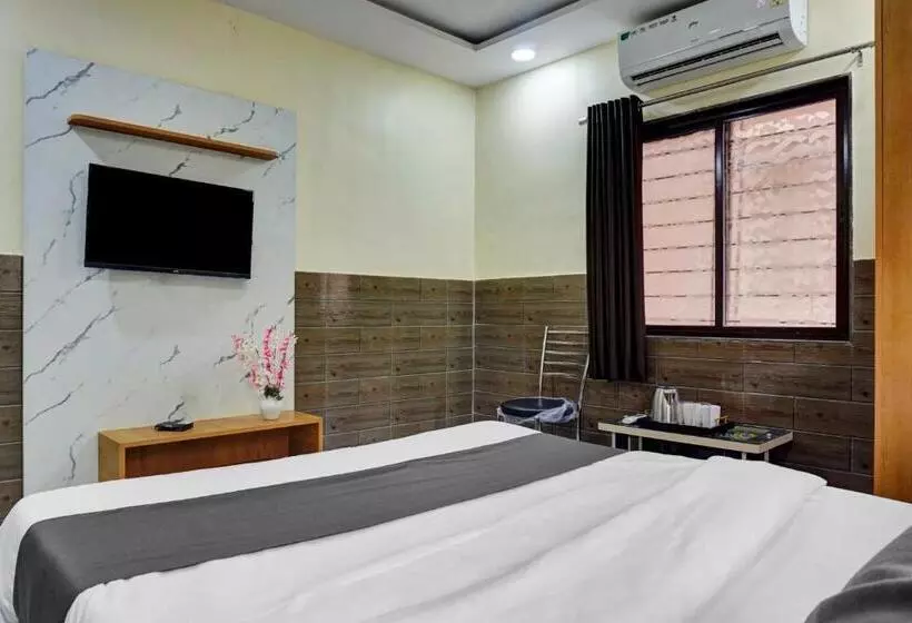 Oyo Hotel Krishna Residency