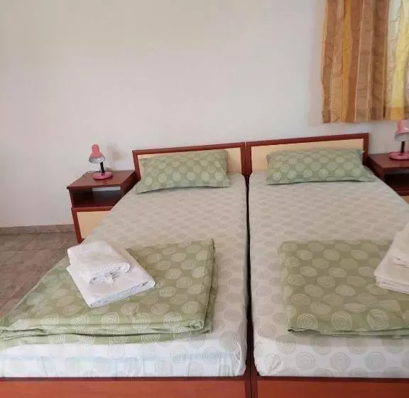 Majatalo къща за гости прохлада