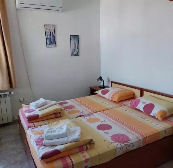 Majatalo къща за гости прохлада