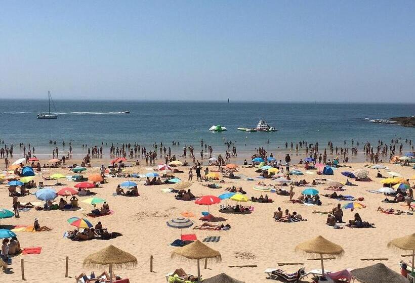 پانسیون Aomo Art Space Hostel