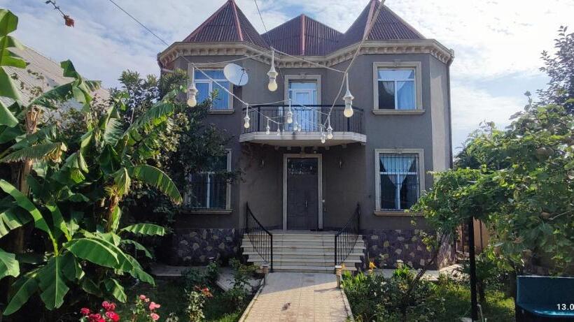 پانسیون Kuki House