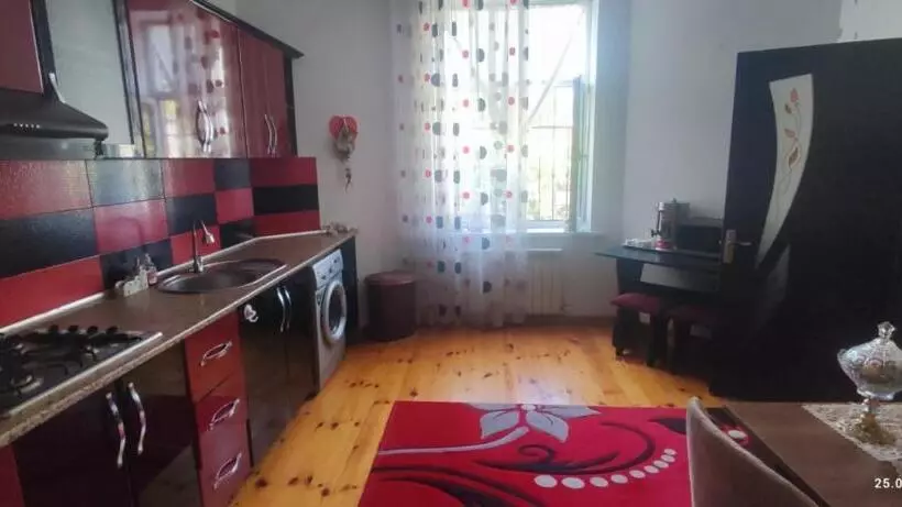 پانسیون Kuki House