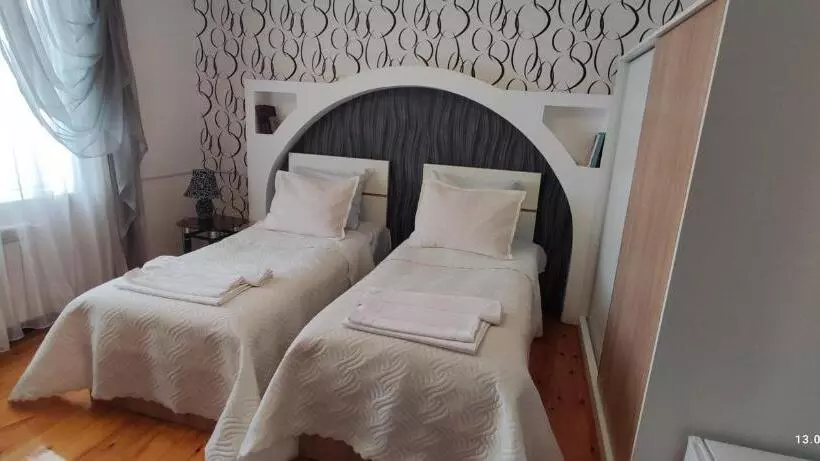 پانسیون Kuki House