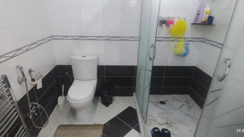 پانسیون Kuki House