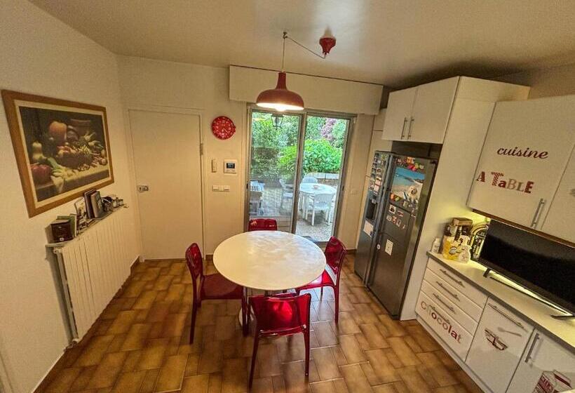 ペンション Refuge élégance Spacieux, Cinéma, Billard