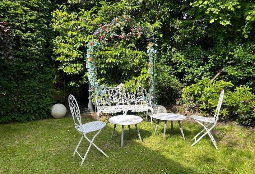 ペンション Refuge élégance Spacieux, Cinéma, Billard