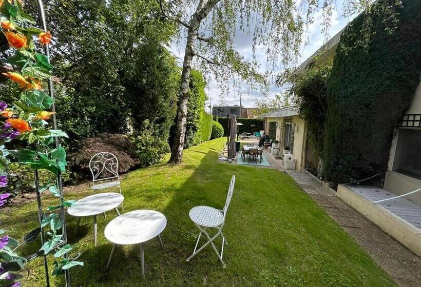 ペンション Refuge élégance Spacieux, Cinéma, Billard