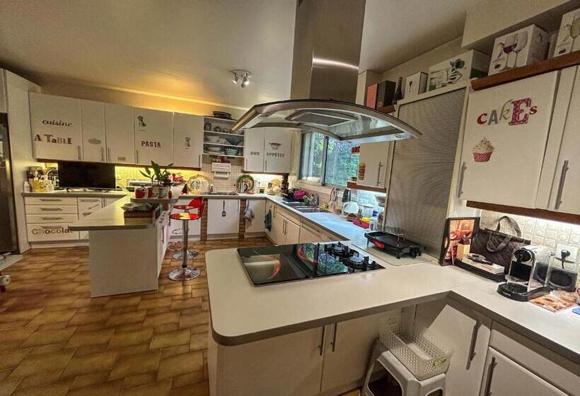 ペンション Refuge élégance Spacieux, Cinéma, Billard