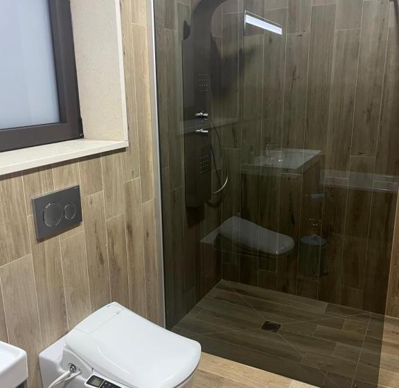 پانسیون Room Audrey Hepburn