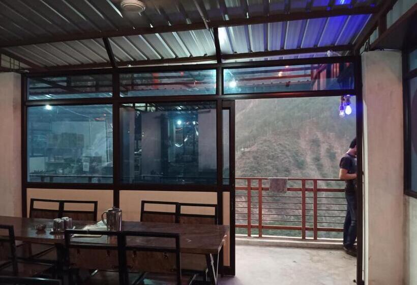 Vasudhara Hotel & Restaurant