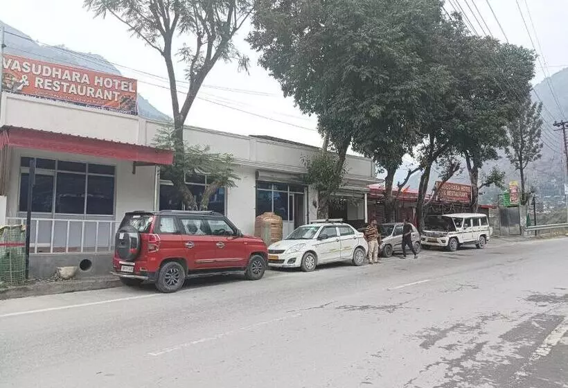 Vasudhara Hotel & Restaurant