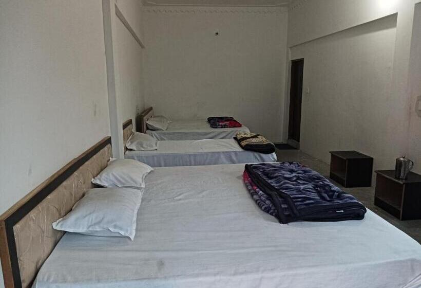 Vasudhara Hotel & Restaurant