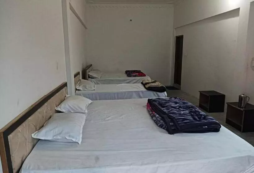 Vasudhara Hotel & Restaurant