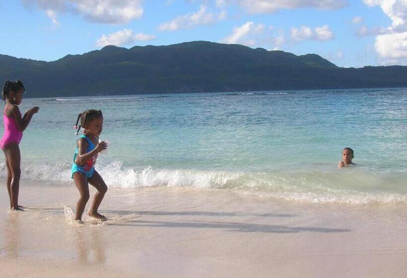 تختخواب و صبحانه Casa Por Que No