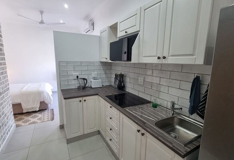 住宿加早餐  Leopard Tree Lodge