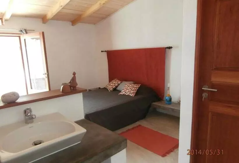 تختخواب و صبحانه Villa Morabeza Guest House