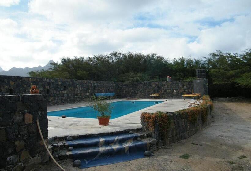 تختخواب و صبحانه Villa Morabeza Guest House