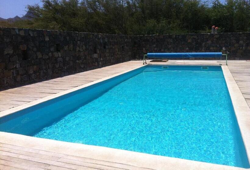 تختخواب و صبحانه Villa Morabeza Guest House