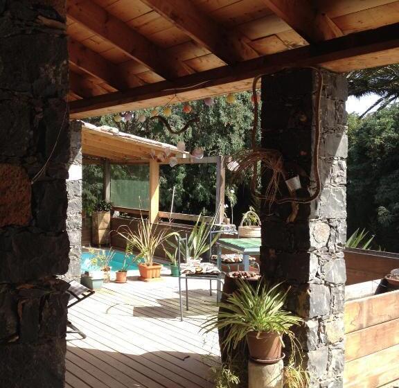 تختخواب و صبحانه Villa Morabeza Guest House