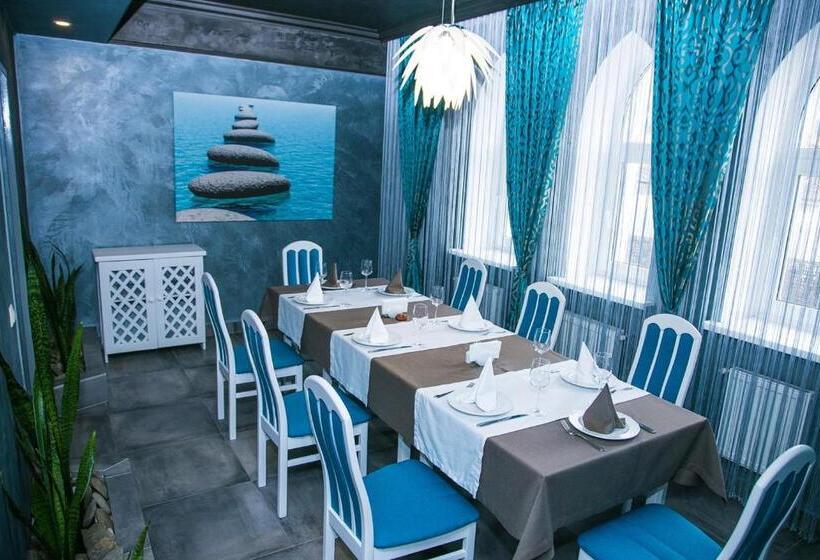 Premier Hotel Shafran