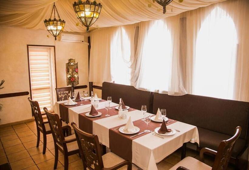 Premier Hotel Shafran