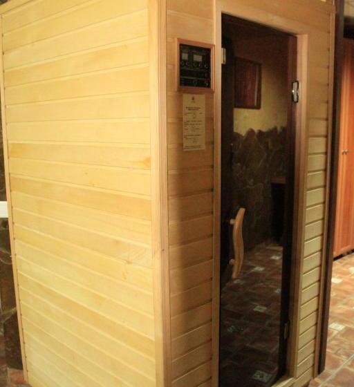 Premier Hotel Shafran