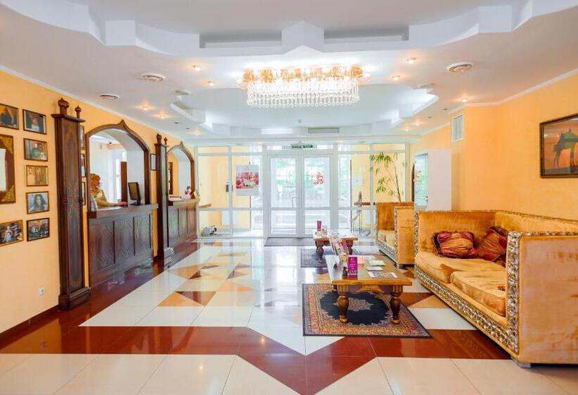 Premier Hotel Shafran