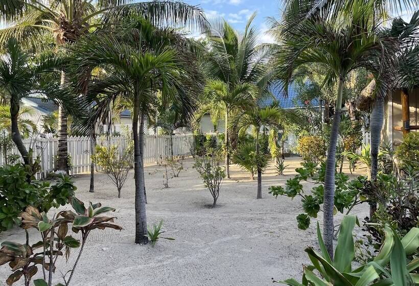 Курорт Hidden Jewel Boutique