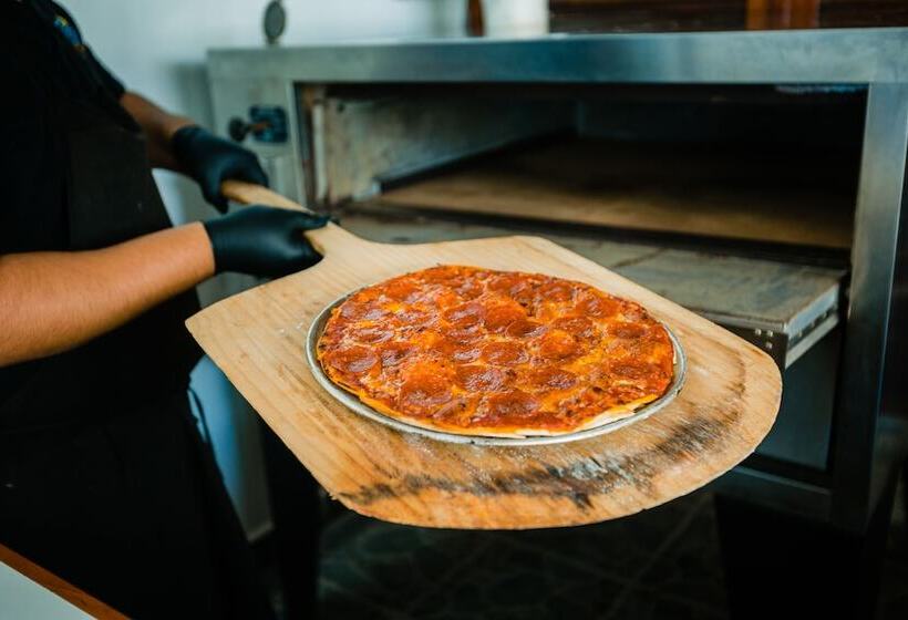 Курорт Hidden Jewel Boutique