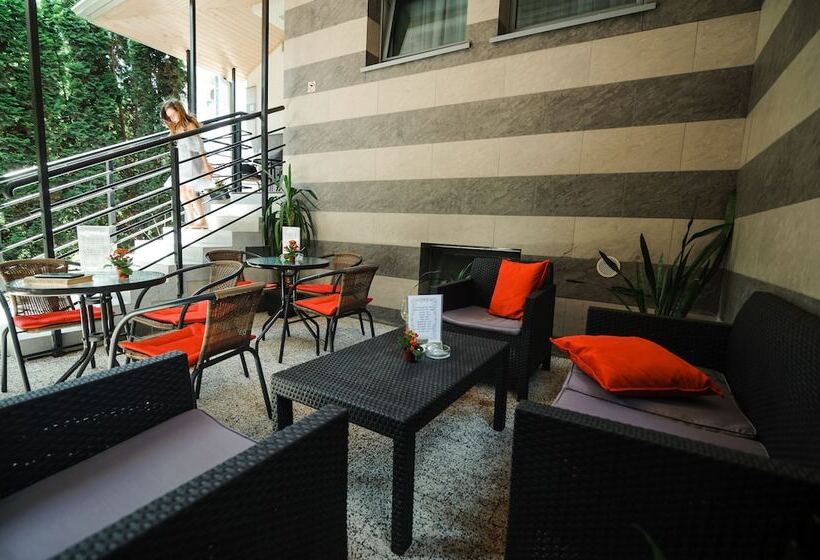 Tiptop Hotel City Center