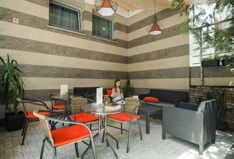 Tiptop Hotel City Center