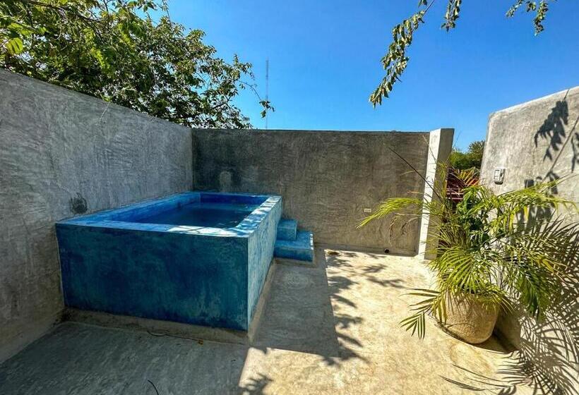 فندق صغير Room Cuzama Disfruta De Este Paraiso