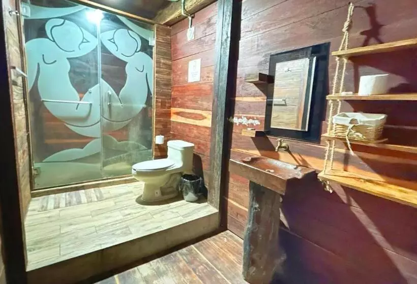 Retkeilymaja Xu La Azul