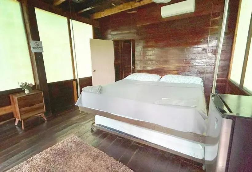 Retkeilymaja Xu La Azul