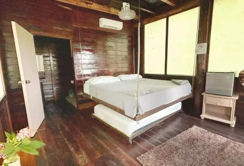 Retkeilymaja Xu La Azul