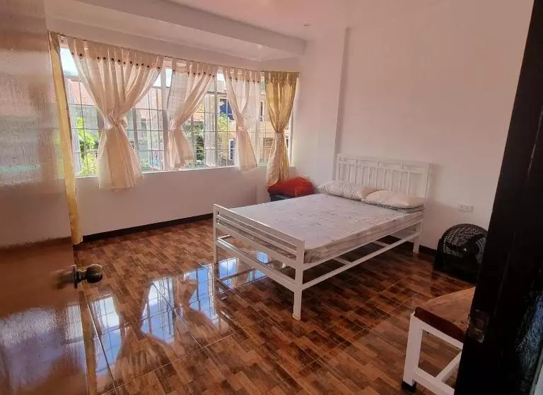 ベッドアンドブレックファースト Bahay Ko Vacation Home In Sariaya Quezon