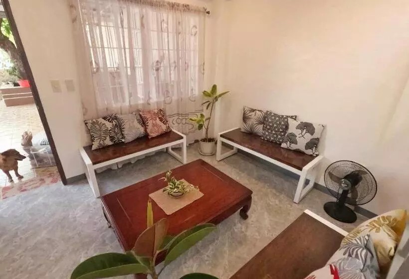 ベッドアンドブレックファースト Bahay Ko Vacation Home In Sariaya Quezon