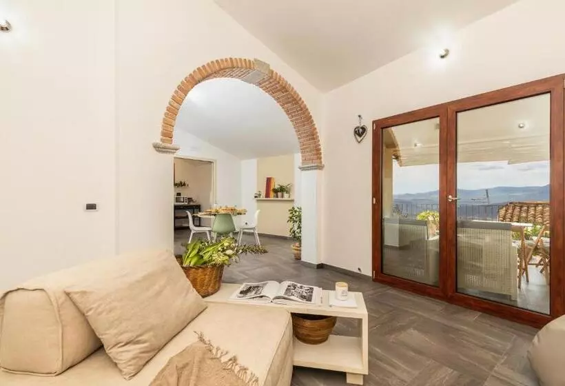 Aamiaismajoitus (B&B) Loft Rooms I Cinque Mori