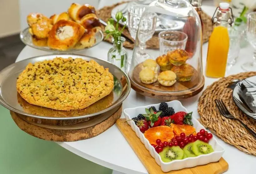 Aamiaismajoitus (B&B) Loft Rooms I Cinque Mori