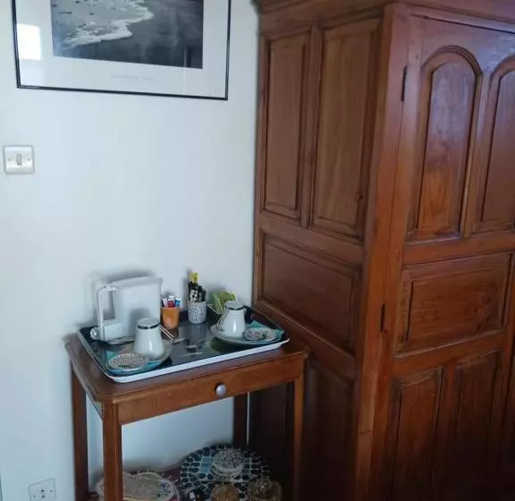 Aamiaismajoitus (B&B) Ty Glaz