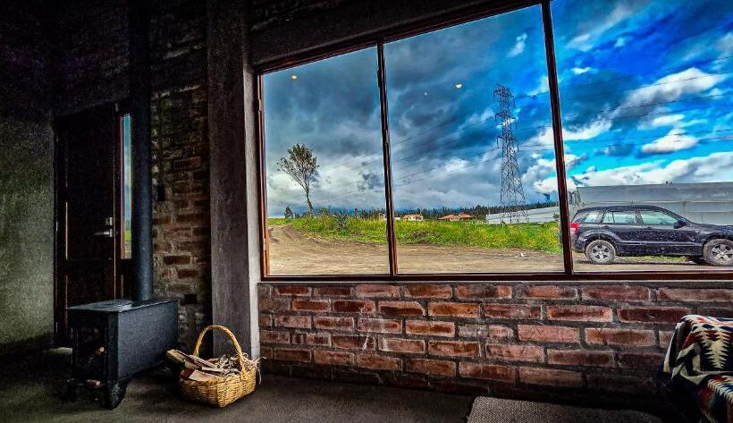 ホテル Evegreen Cotopaxi