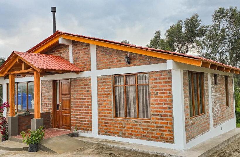 ホテル Evegreen Cotopaxi