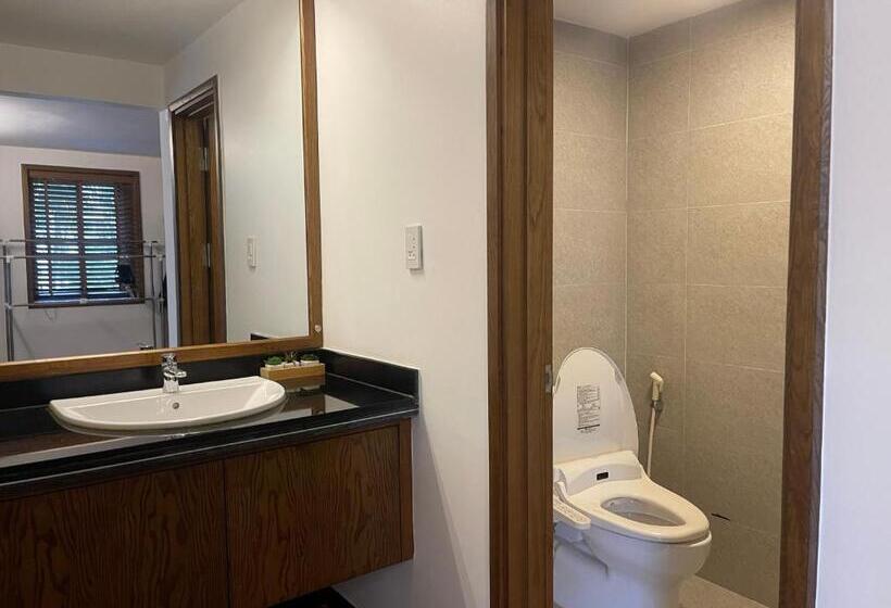 هتل K Apartment Cầu Rào 2  Căn Hộ Nhật Bản, Có Bể Bơi