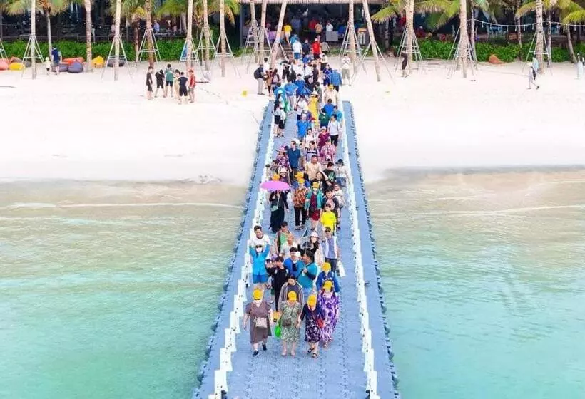 هتل Long Beach
