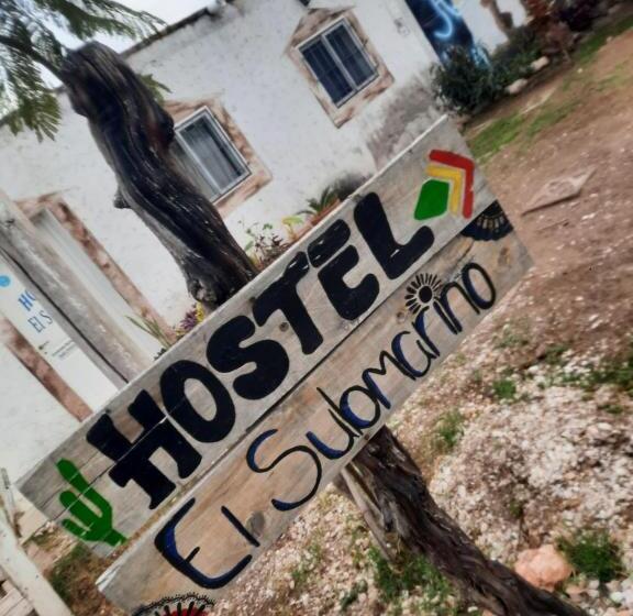 Pansiyon Hostel El Submarino