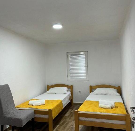 پانسیون Rio Apartmani