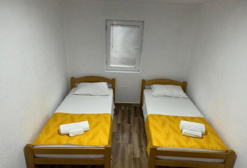 پانسیون Rio Apartmani